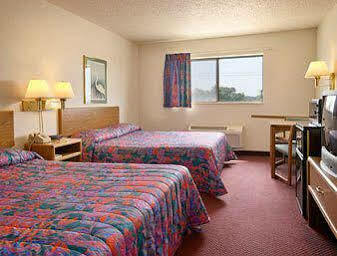 Motel Super 8 By Wyndham Washington/Peoria Area Exterior foto